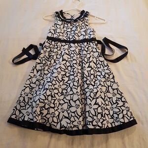 Polly & Friends girls size 8 black & white dress EUC